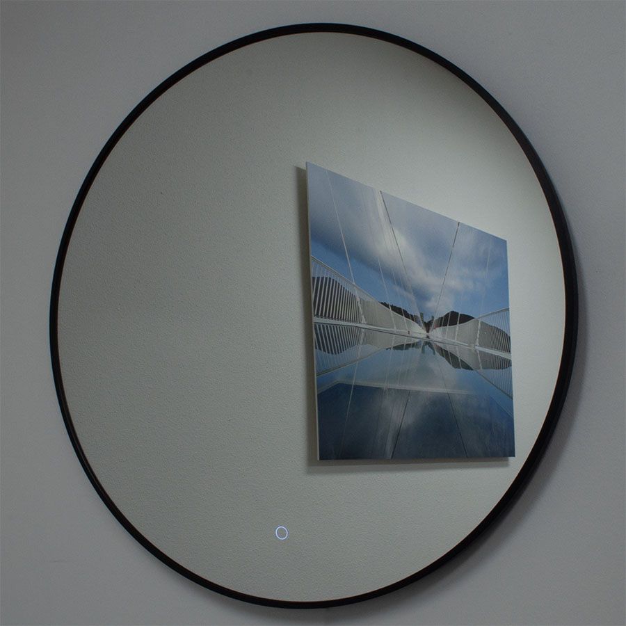 Badkamerspiegel met indirect licht en verwarming, rond mat zwart frame, 80 cm