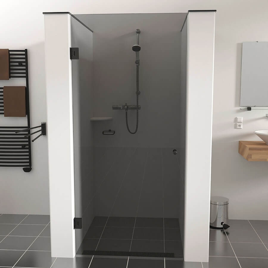 Actie: Zwarte douchedeur op maat met rook glas Actie: Zwarte douchedeur op maat met rook glas
